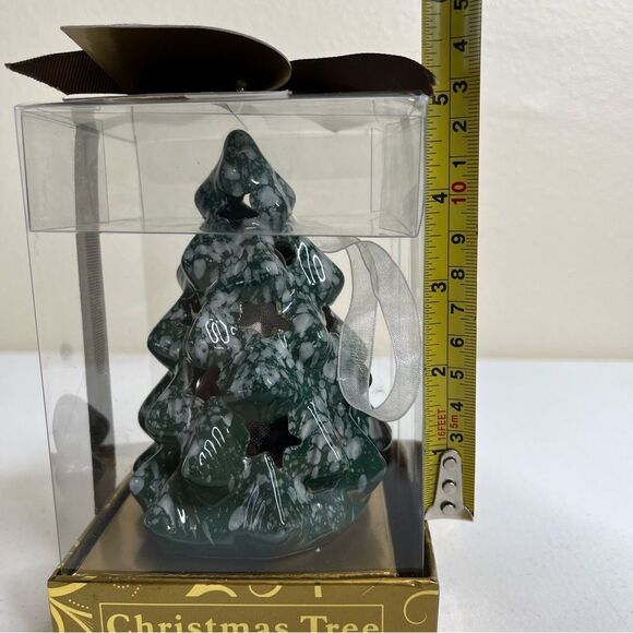 New GC Fragrance Christmas Tree Fragranced Christmas Ornament Green 5 Inch - Picture 8 of 8